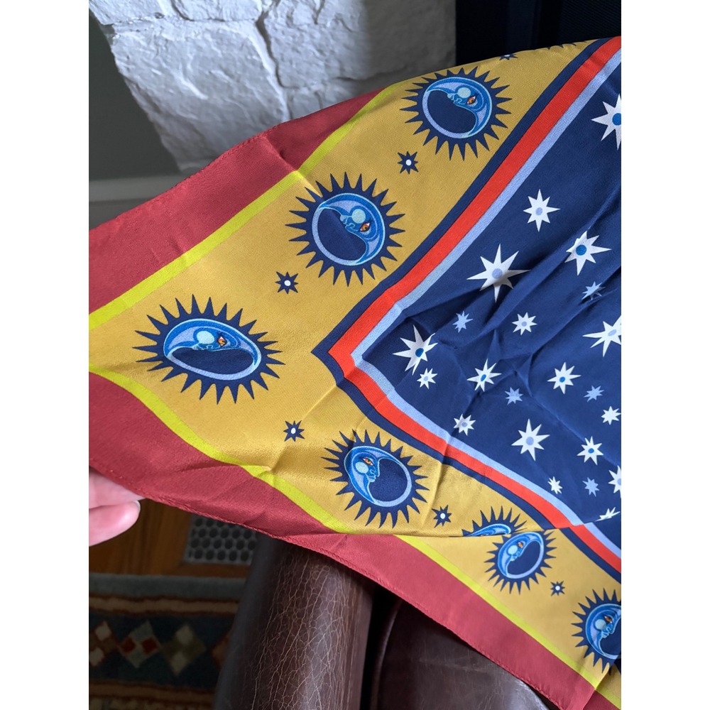 Vintage Bob Mackie 100% Silk Scarf Sun Moon Celestial Wearable Art NWT 38x38 - Picture 4 of 13